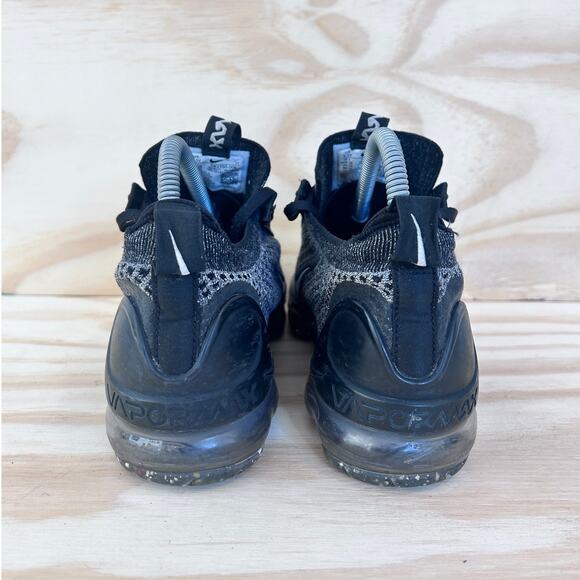 Nike - Air Vapormax FK - Sneakers - Black - Kids Big Unisex - 5.5Y - DB1550-006 - Picture 6 of 9